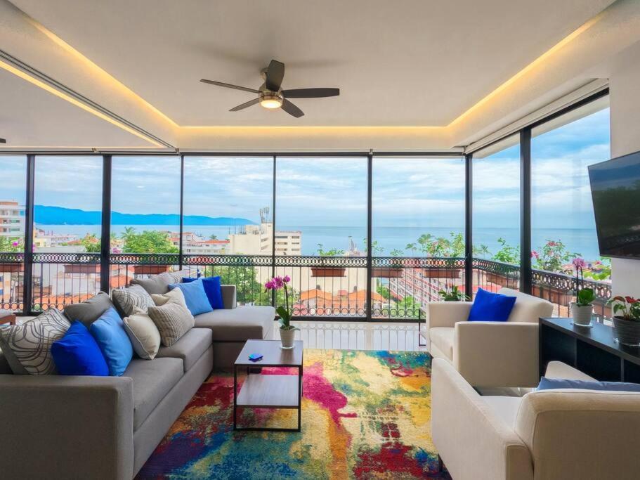 Luxury Oceanview Modern Condo ปูแอร์โตบาญาร์ตา ภายนอก รูปภาพ