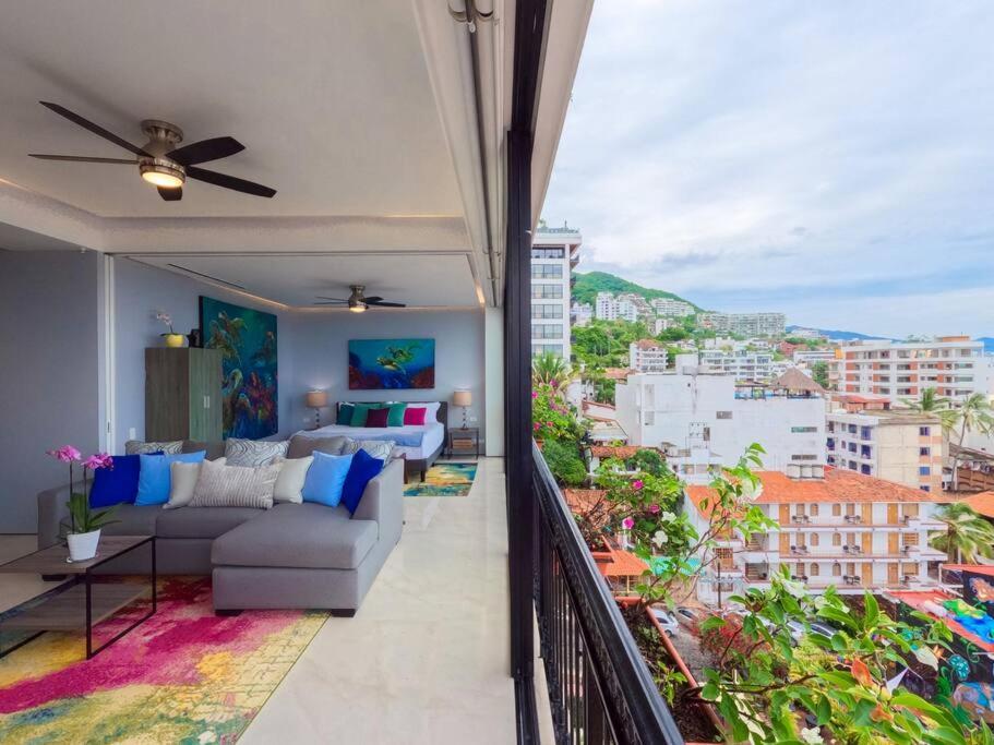 Luxury Oceanview Modern Condo ปูแอร์โตบาญาร์ตา ภายนอก รูปภาพ