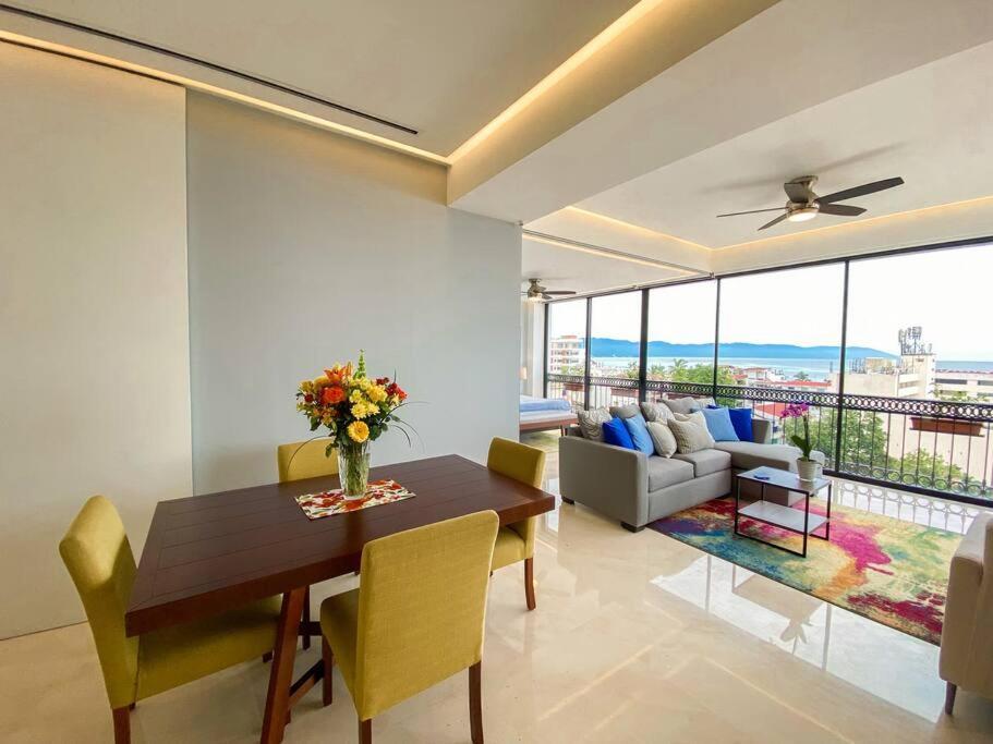 Luxury Oceanview Modern Condo ปูแอร์โตบาญาร์ตา ภายนอก รูปภาพ